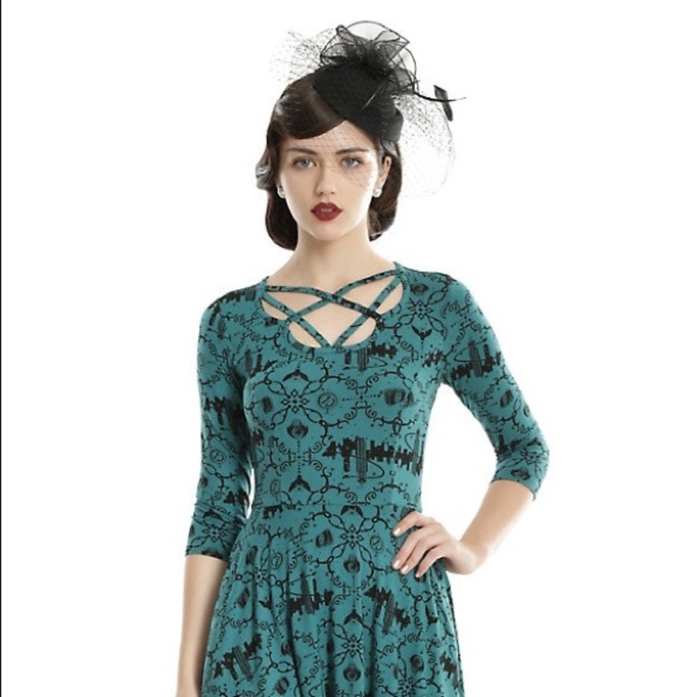 Hot Topic Fantastic Beasts Icons Dress